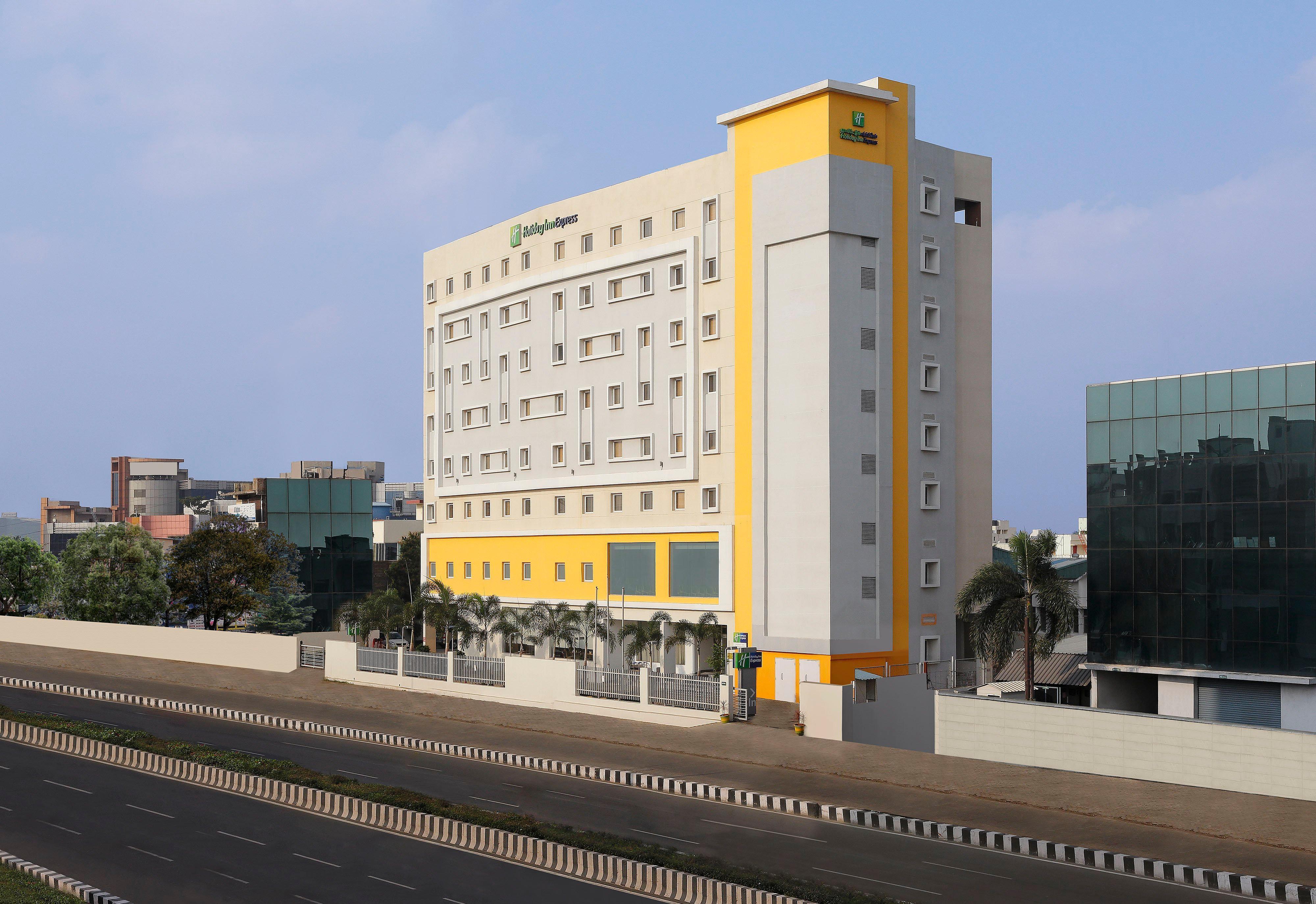 Holiday Inn Express Chennai Omr Thoraipakkam By Ihg Exterior foto